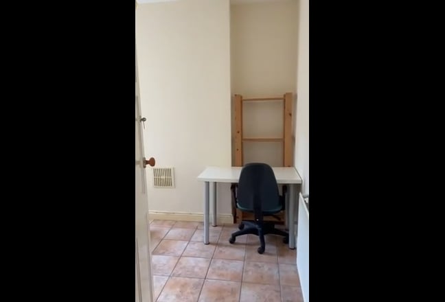 Take over asap in Cardiff  Main Photo