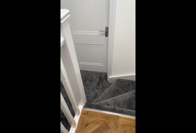 Big one double bedroom flat available  Main Photo