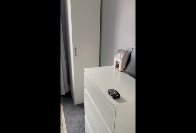  Available now room for ladies in  Forest Gate E7  Main Photo