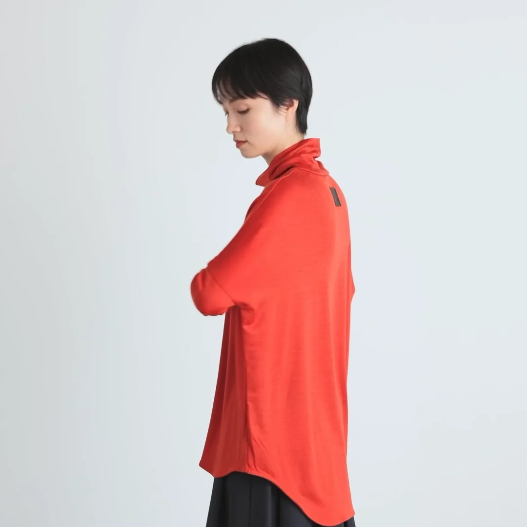 ANNA LOOSE HIGH-NECK TOP - COGTHEBIGSMOKE - weeksdays