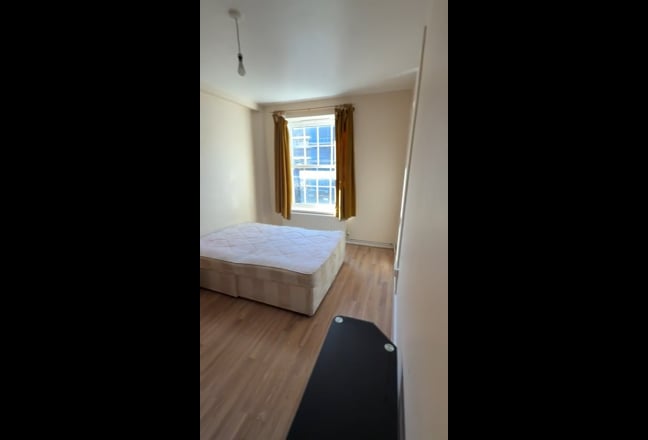 Fab 3 Bed Flat to Rent in Loughborough Hopton Hous Main Photo