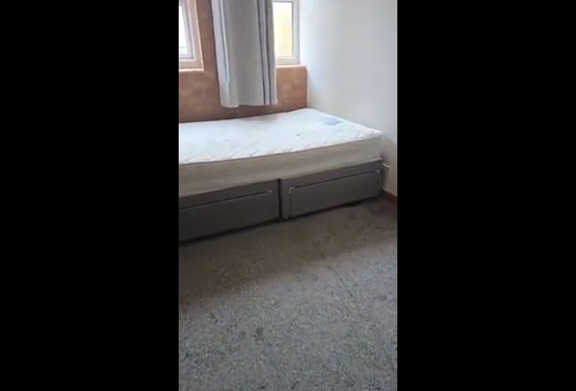 Room in city centre Main Photo