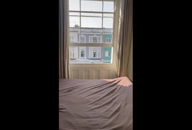 Sunny double room in Camberwell Main Photo