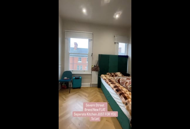 🔥 1 Bedroom Flat - 6 Mins from Train Station🔥 Main Photo