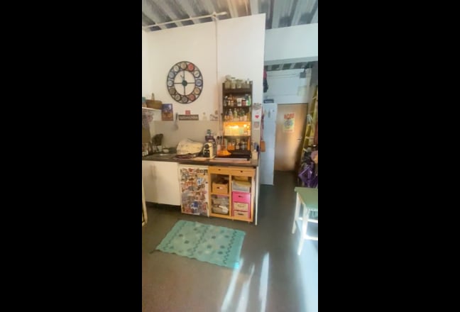 Studio Flat Sublet in Hackney Wick Main Photo