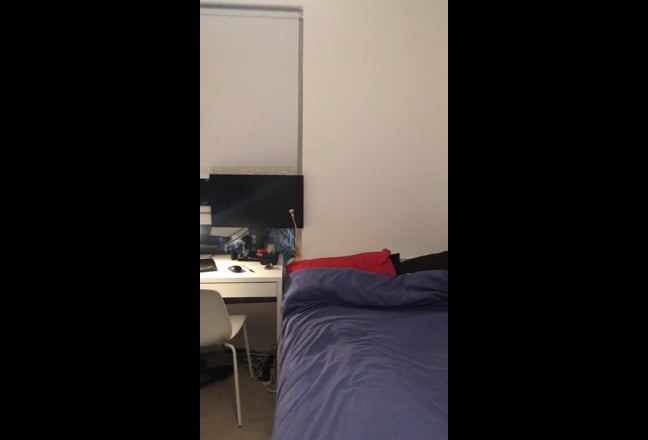 Luxury room+ desk, near Canary Wharf, 11th floor  Main Photo