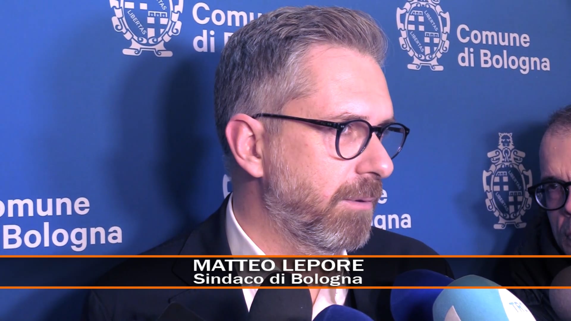 Scontri in città, Lepore: “Chiedo scusa ai bolognesi, mando la fattura al ministro  Piantedosi”