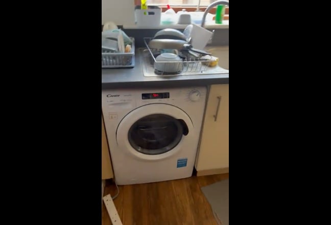 En-suite double room bills included Main Photo