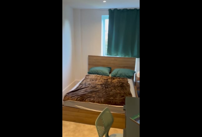 Modern two bedroom flat Main Photo