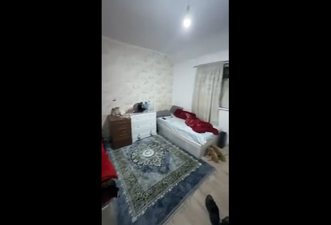 Sharing Double room available for two- HA9 Main Photo