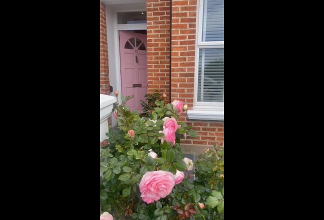 Lovely Single & Double Room, Central On Bus Routes Main Photo