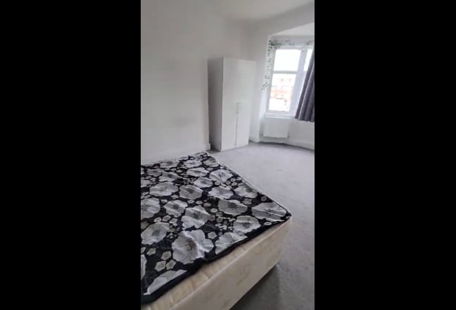 🌟 Beautiful Double Room near Osterley Station Main Photo