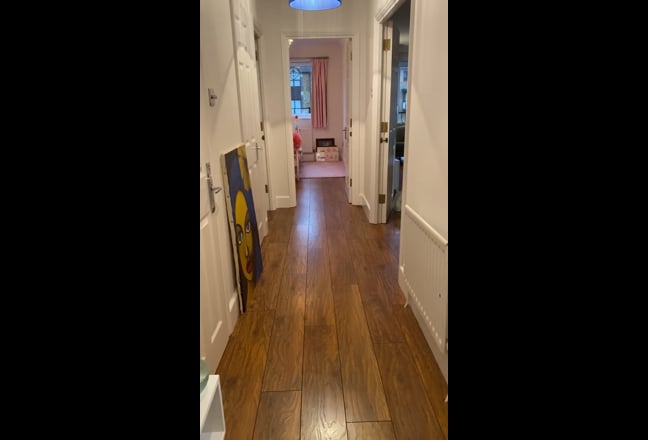 Single room with private bathroom  Main Photo