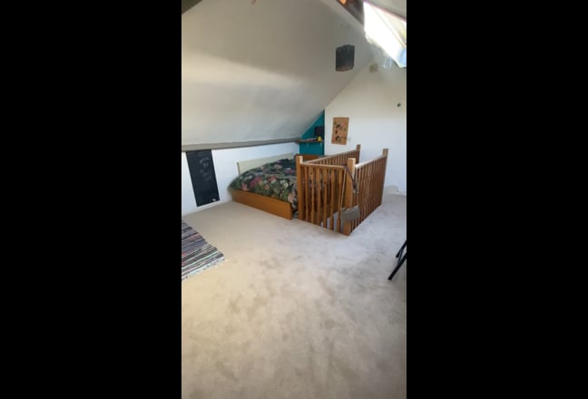 Double room to rent Main Photo