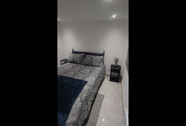 Self-Contained Garden Suite & Double Room  Main Photo