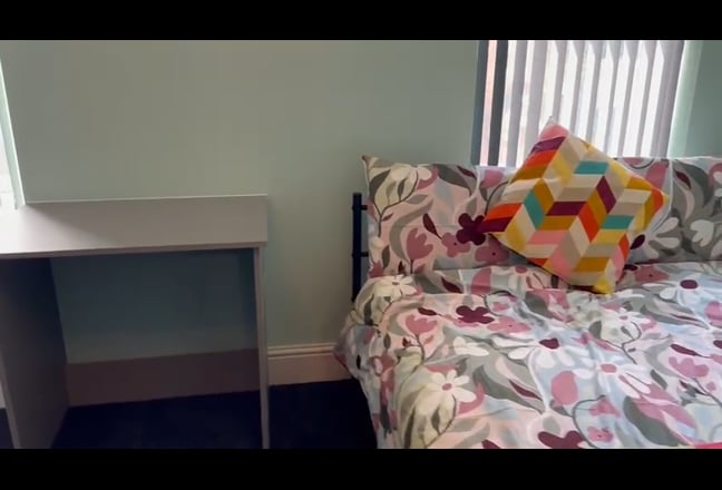 Brand New Luxury Ensuite and Studio Rooms Main Photo