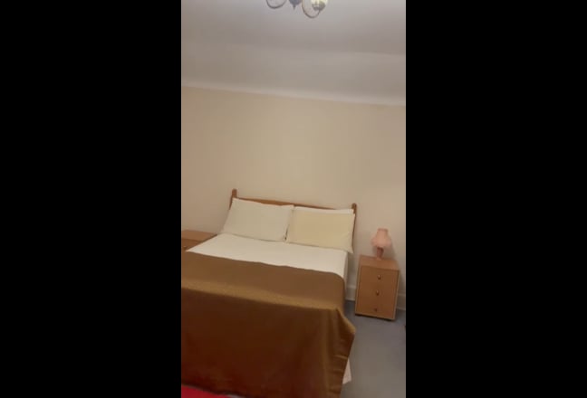 ONLY £595pm - Double Room -Sea View - Ryde Centre  Main Photo