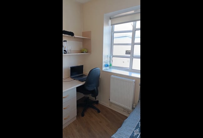 Single Room For Tenancy Takeover – Liverpool L35XA Main Photo