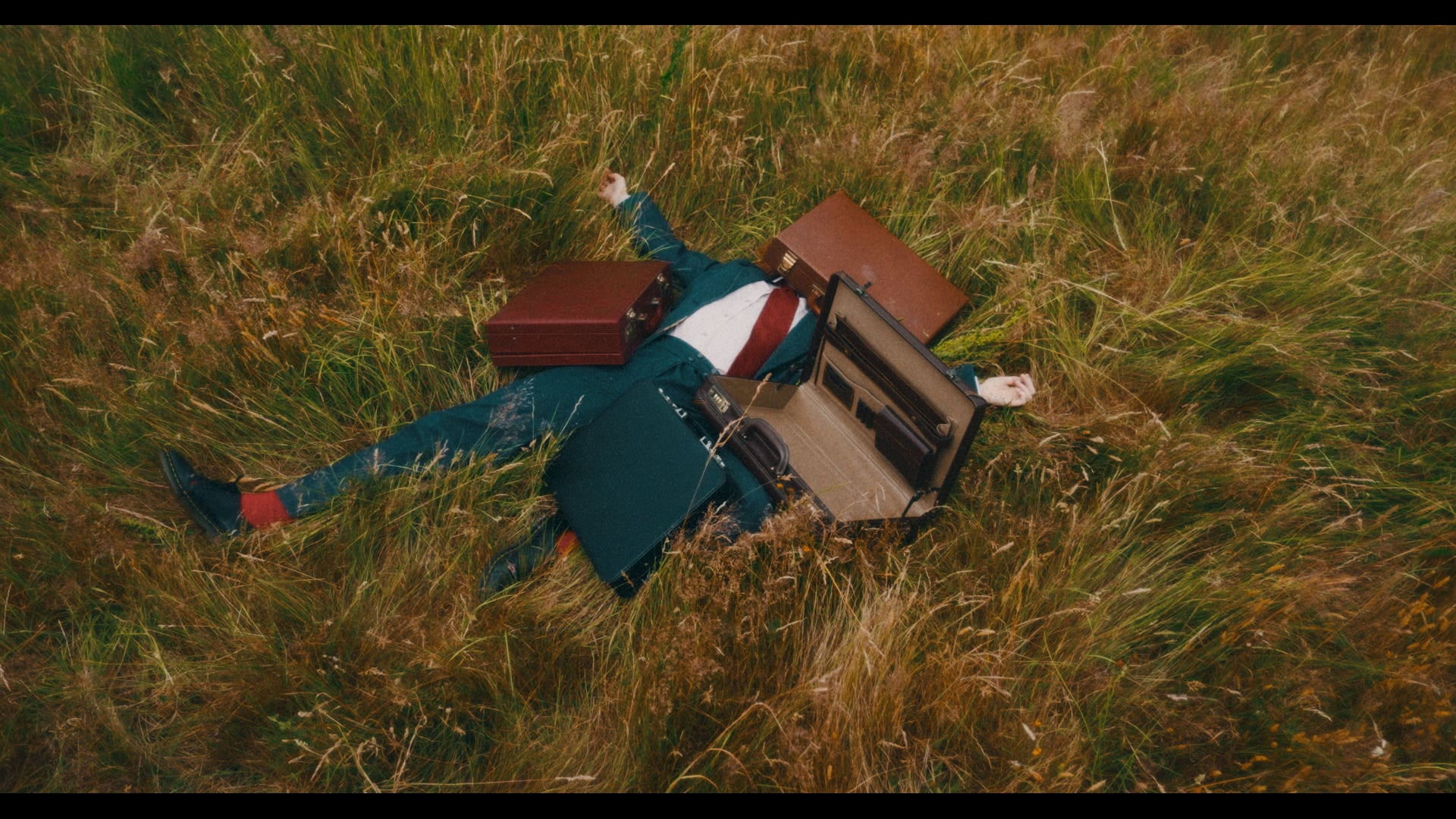 She's In Parties - Same Old story  - [Music video]