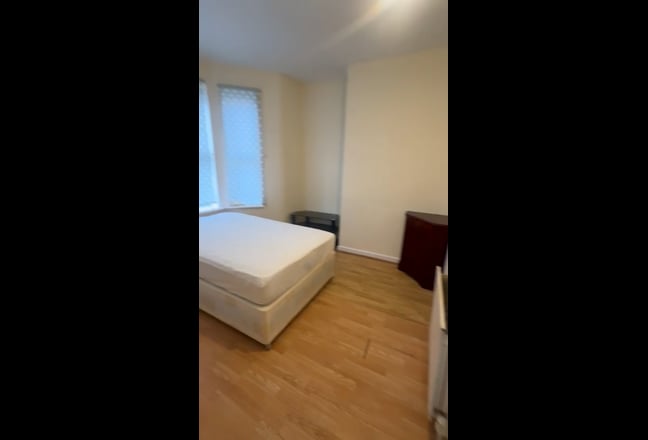 En-Suite Room  Main Photo