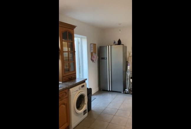 Single room available in NR1 Main Photo