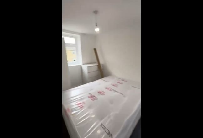 Room to Let  Preferably Female  Main Photo