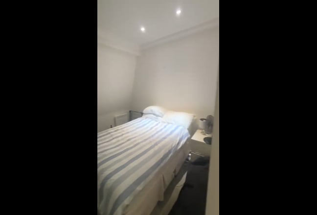 Room available Main Photo