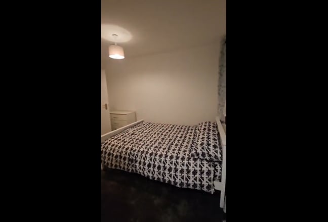 Double Rooms in Shared House – RM19 🏠 Purfleet  Main Photo