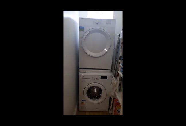 Large Double Room. All Bills Incl  Main Photo