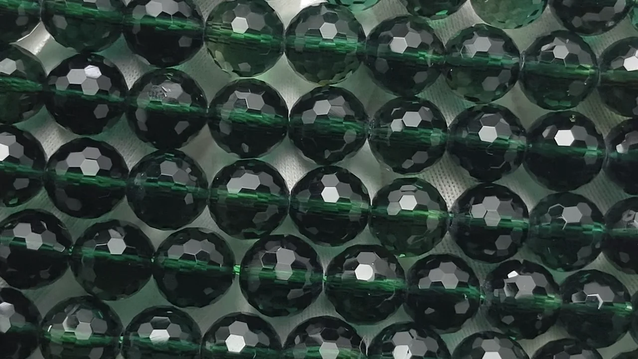 グリーンクォーツ 128面ラウンドカット8mm 半連/1連｜天然石ビーズの卸