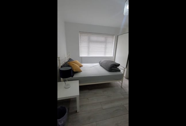 Lovely double bedroom hygienic environment  Main Photo