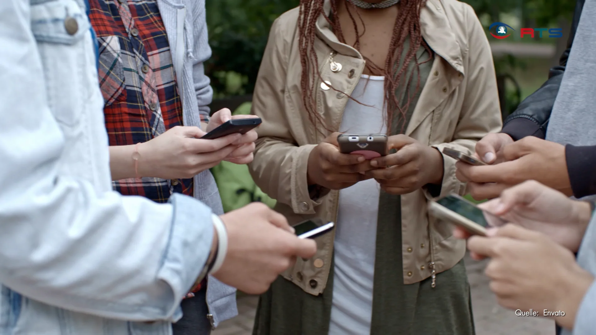 Themen Talk: Social Media Verbot f&uuml;r Minderj&auml;hrige?