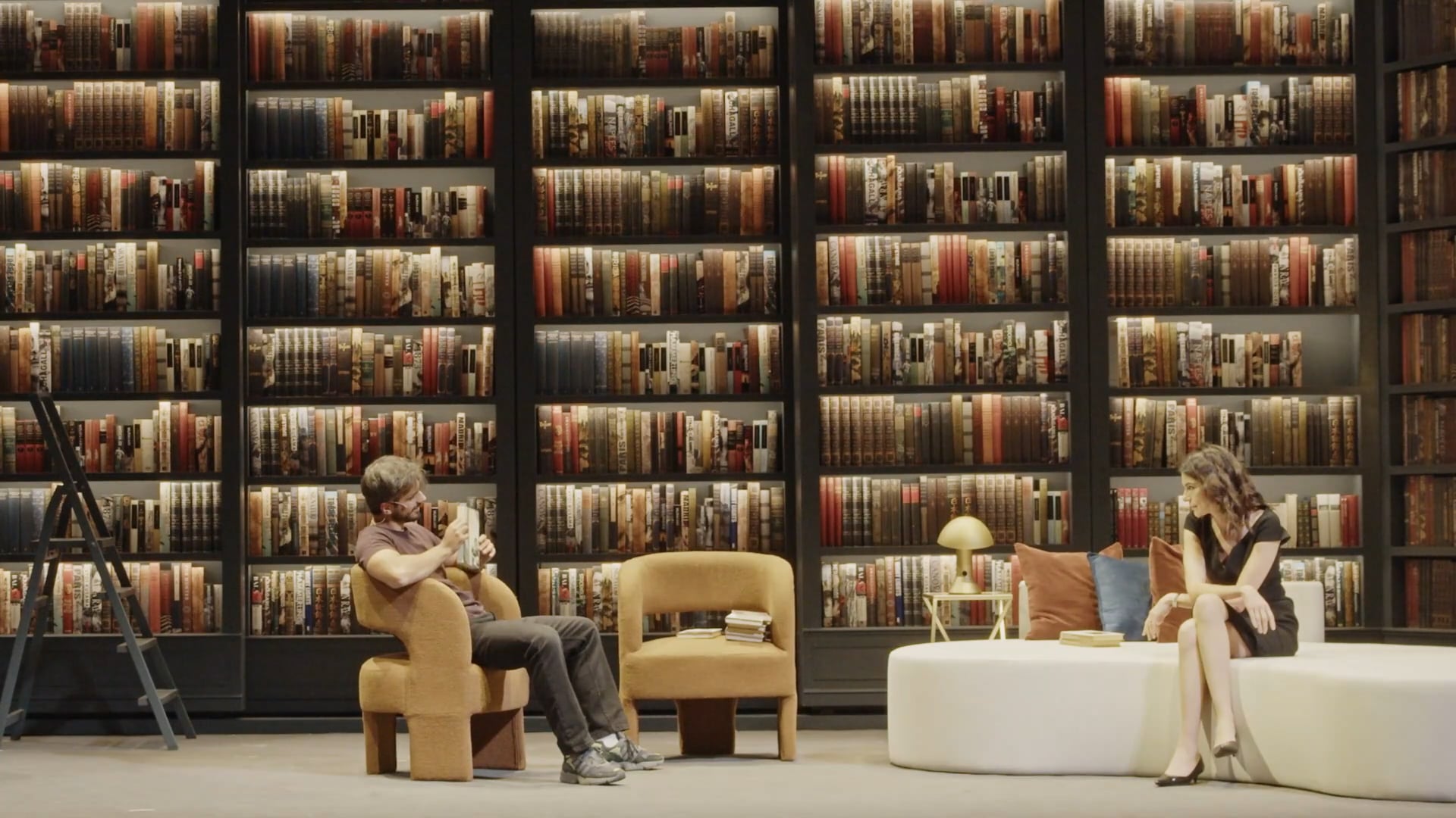 “Scandalo” con Anna Valle e Gianmarco Saurino al Teatro Celebrazioni