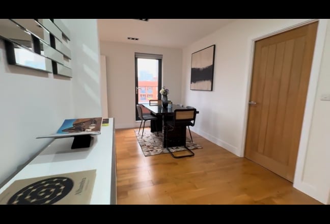 Lux DBL Room in Penthouse Apartment With Balcony Main Photo