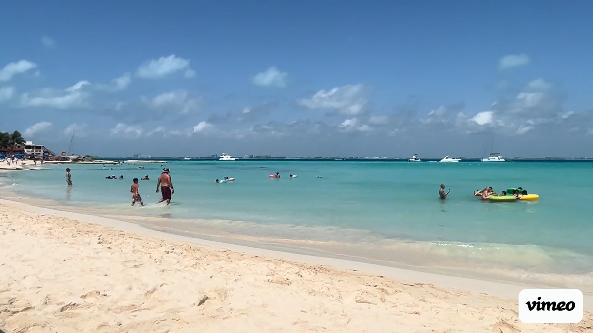 https://i.vimeocdn.com/video/2088111994-0db21f49854df0d297346a81cbc8959009366f43b5b0b43649a56c78424c0324-d