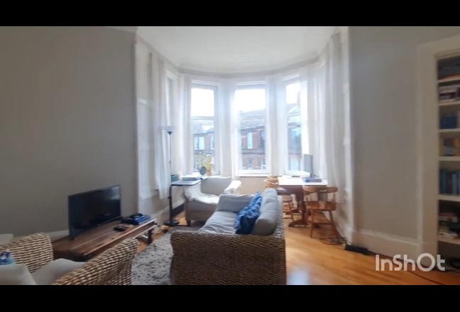 Sunny, airy, beautiful west end flat  Main Photo