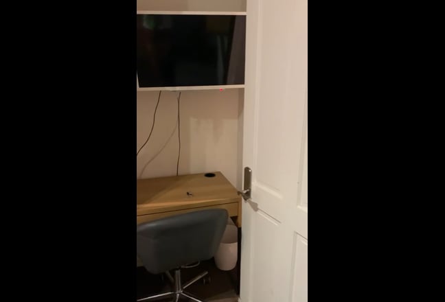 58b) Large Room | Refurbed | Bills Included Main Photo