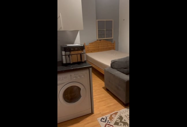 🏡 Modern Studio on Finchley Road – Available from Main Photo