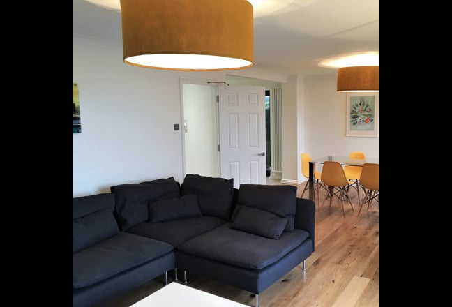 Lovely Double Room in Modern House All Bills Inc Main Photo