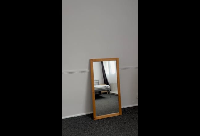  CM20 3Le - Pitmans Field Main Photo