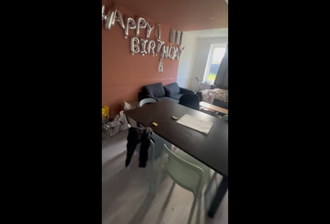 Double bedroom in a prime location at 3 sage road  Main Photo