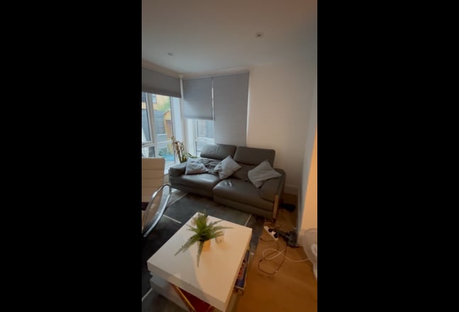 Room in 3 Bed New Build Flat - Bills Included Main Photo