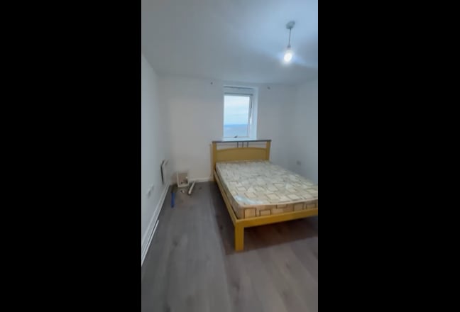 2R 2 BR Apt FullyFurnished in City Center Main Photo