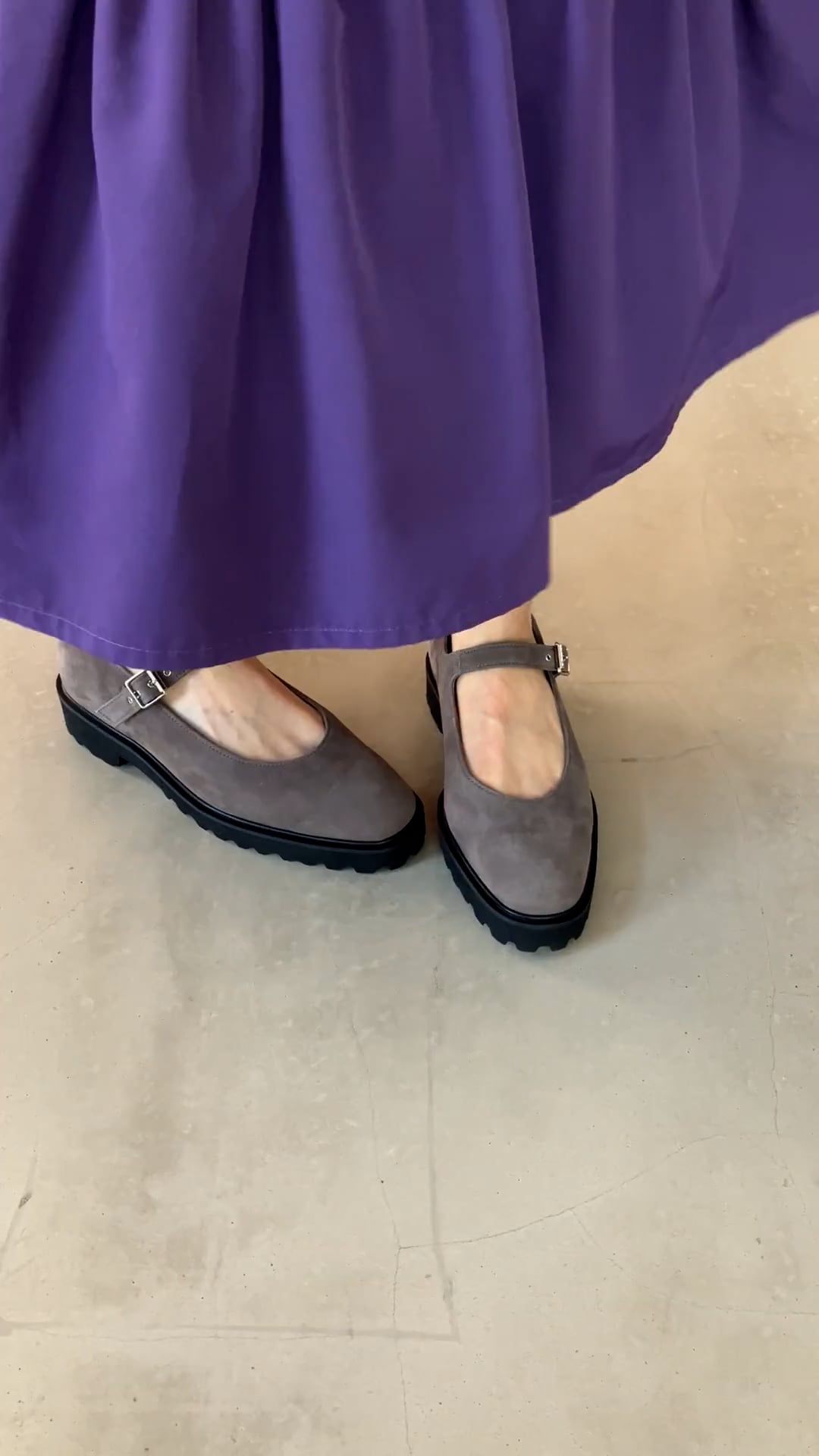 撥水レザー】トラックソールメリージェーンパンプス/651323 | [公式