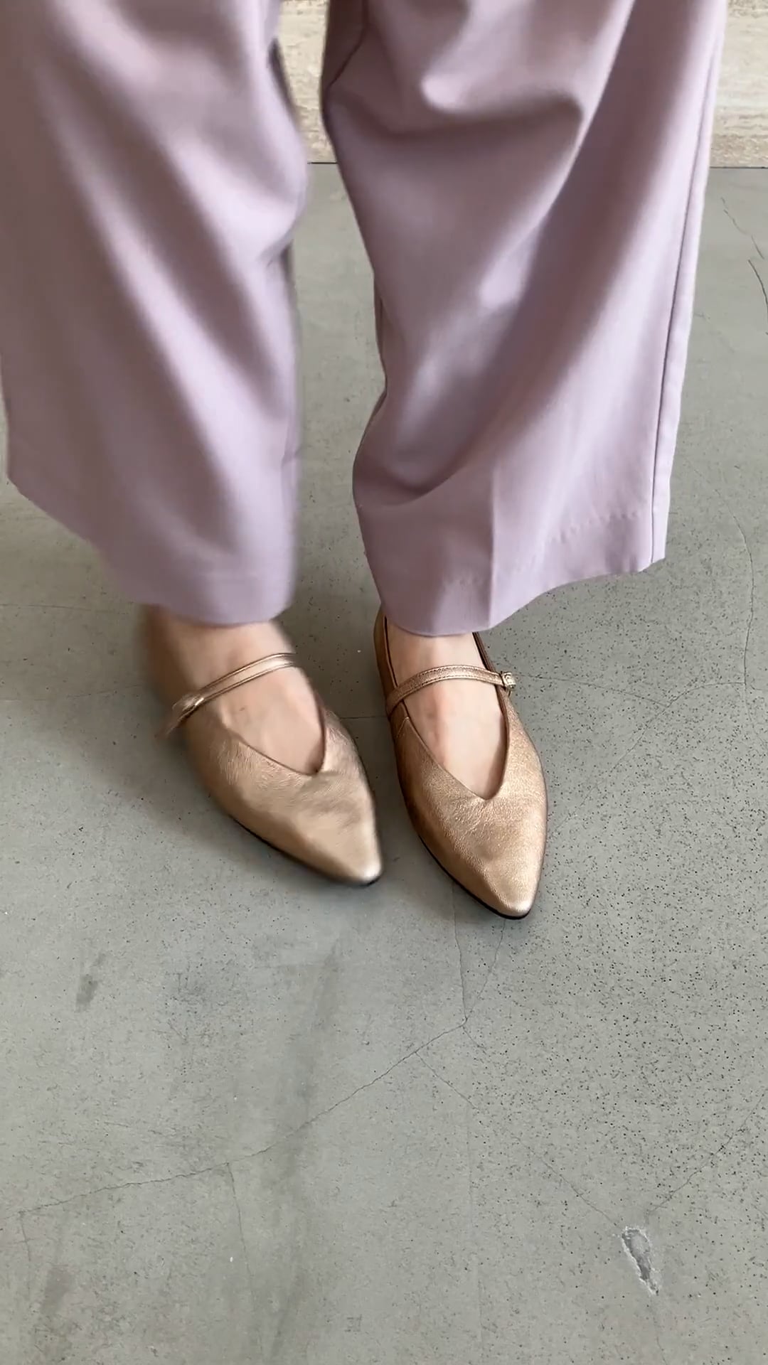 卑弥呼（ヒミコ）メリージェーンフラットパンプス シルバー 23.5㎝ 卑弥呼（ヒミコ）メリージェーンフラットパンプス シルバー 卑弥呼