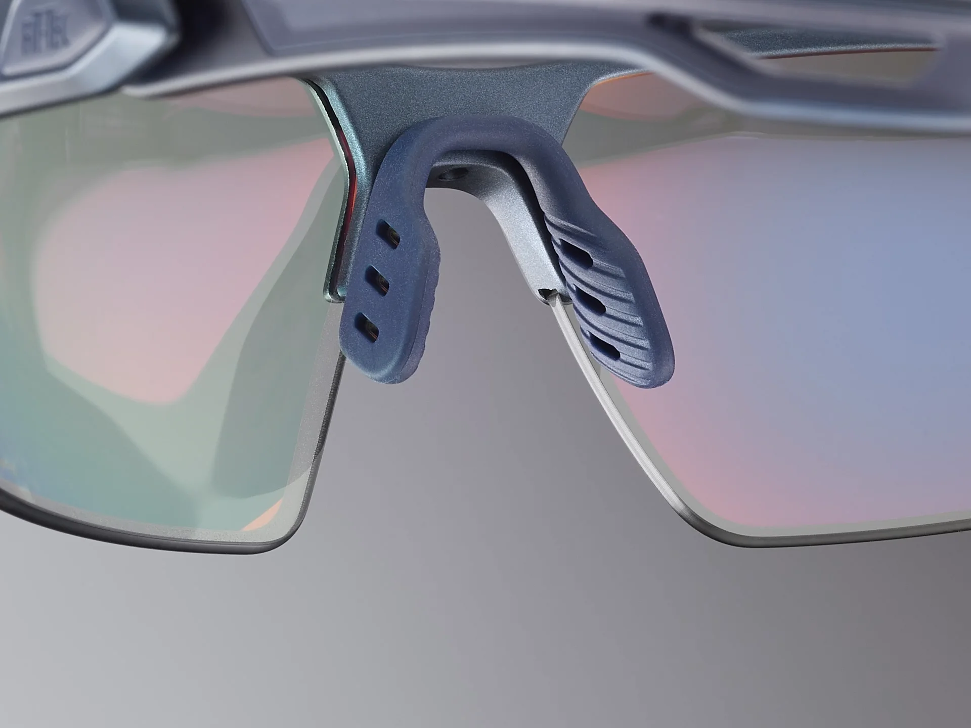 VICTUS S Sport Sunglasses | Bollé