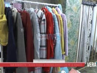 Con il Black Friday primi regali di Natale: tra i più gettonati intimo e profumi