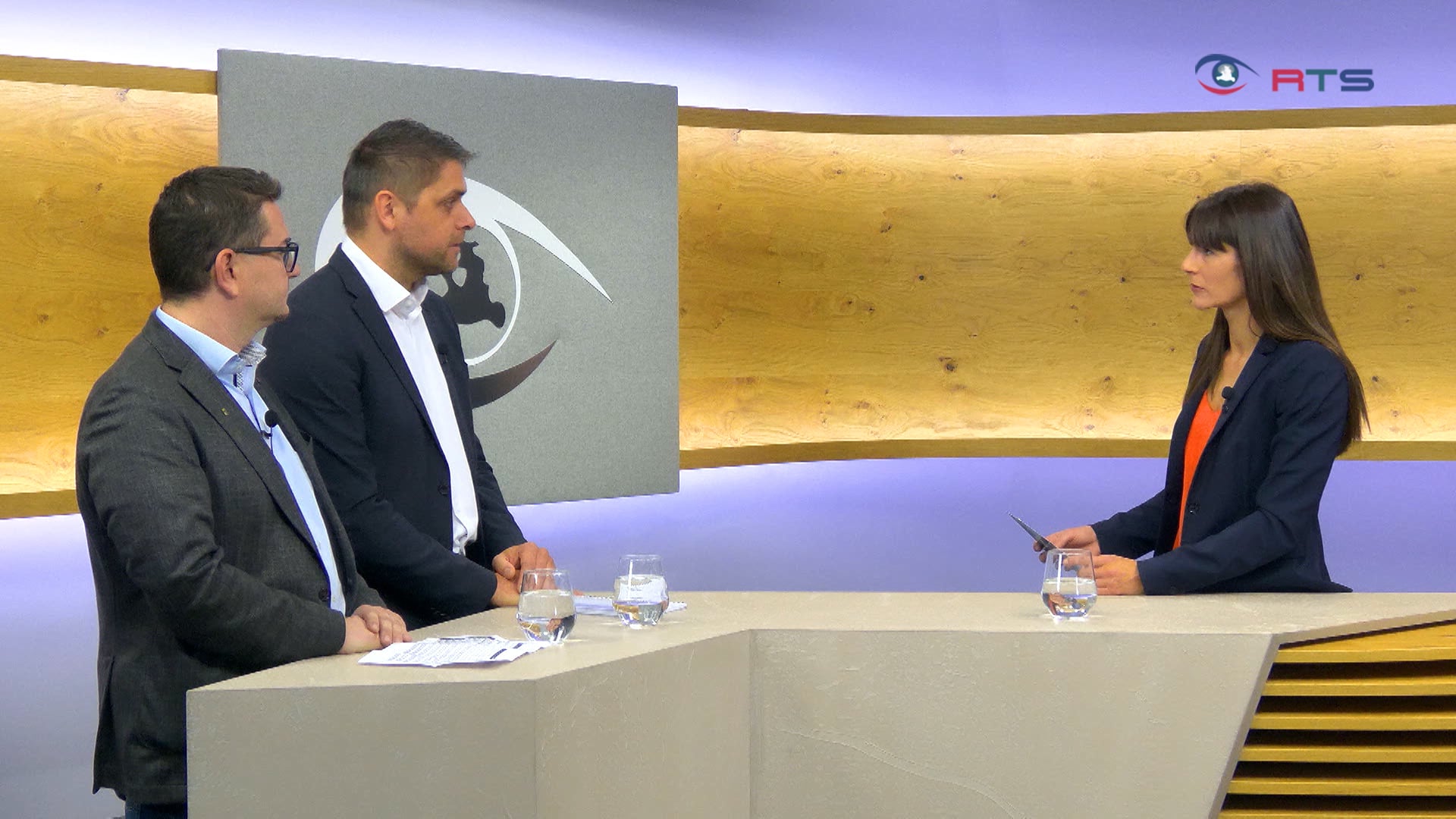 privatgymnasium-st-rupert-veranstaltet-charity-tombola-fuer-laura-gruenwald