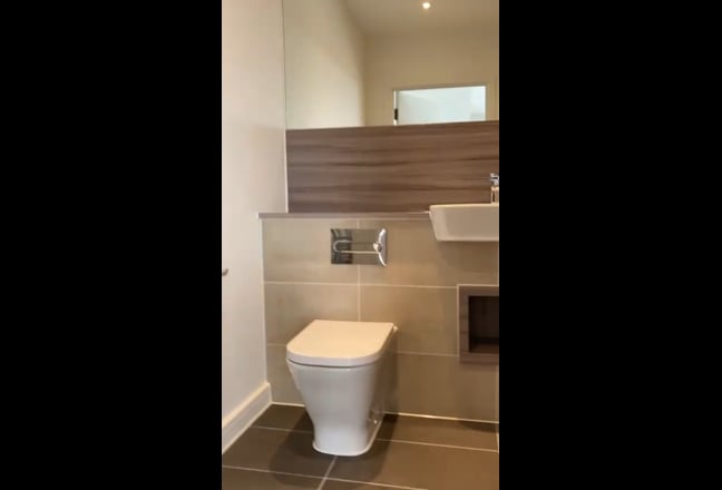 Double Room Available Main Photo