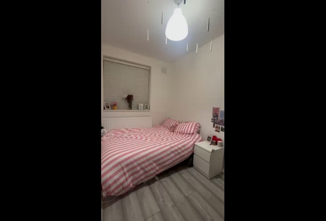Room for Rent in Stockwell  Main Photo